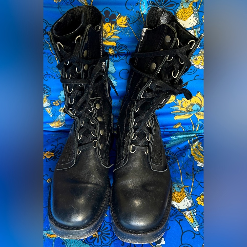 Black Lace-Up Combat Boots Free People WE THE FREE 7 EUC